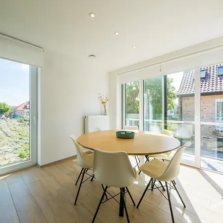 Matisse - 0101 + Box 8 *